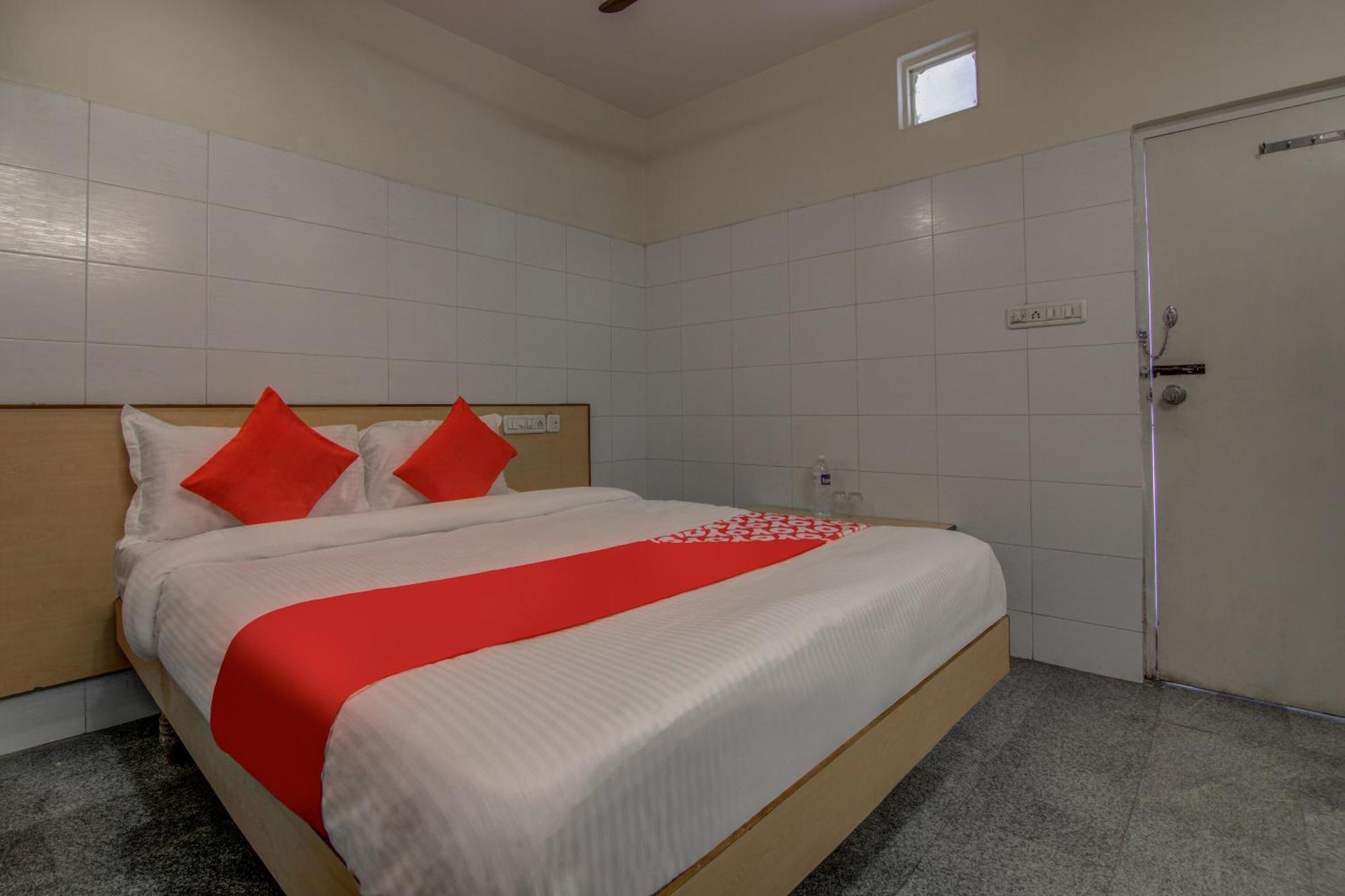 Hotel O Mayur'S Residency Near Malkpet Sururnagar Exterior photo
